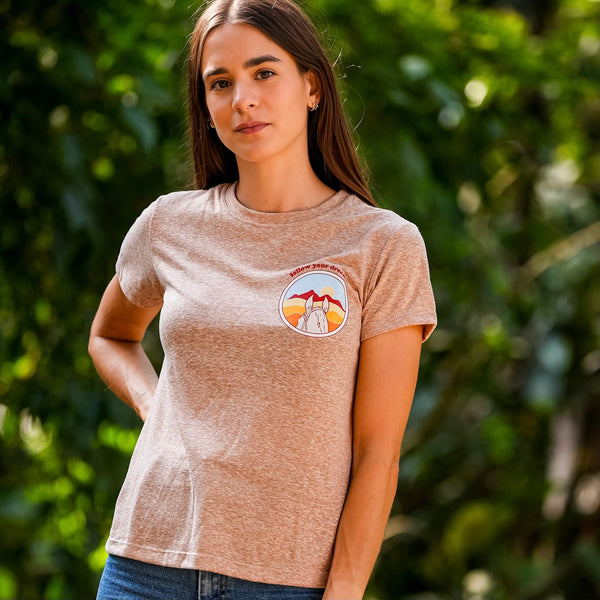 Camiseta "Follow your dreams"