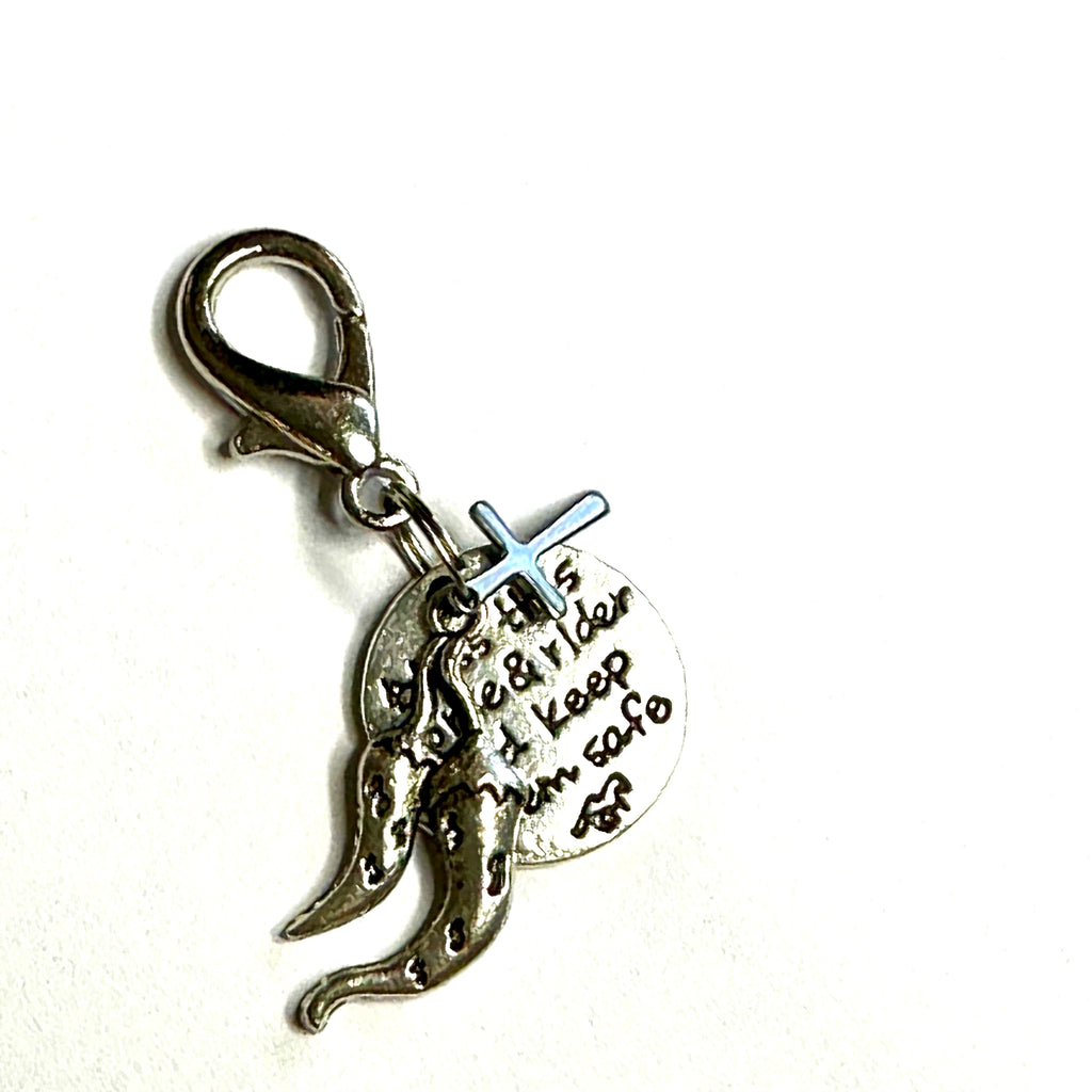 Lucky charm | bless horse